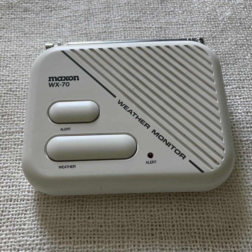 Weather Radio Monitor Maxon WX-70 Severe  Tornado Battery Operated A5